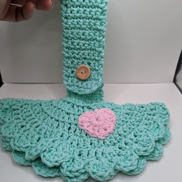 💞 2/$20 HAND CRAFTED Crocheted Towel Toppers - Picture 9 of 12